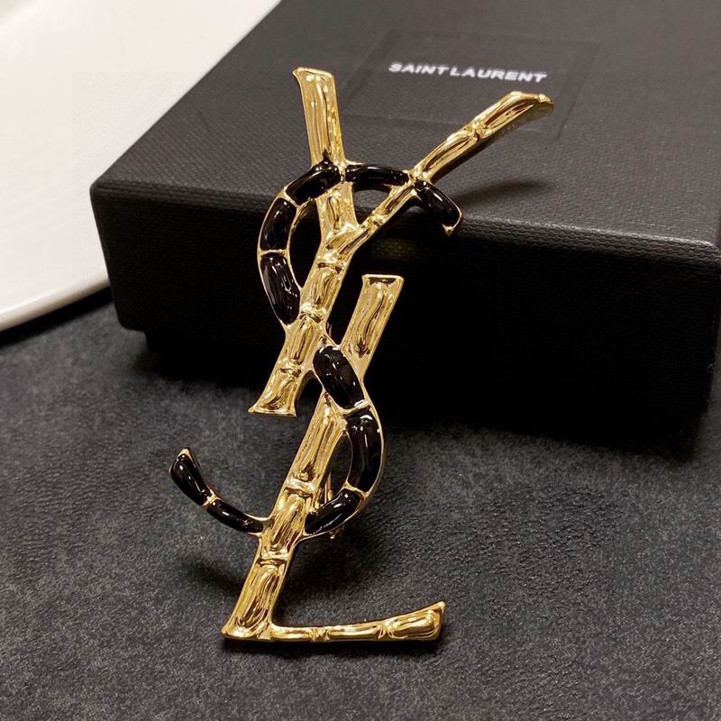 YSL Brooch 9lyr24